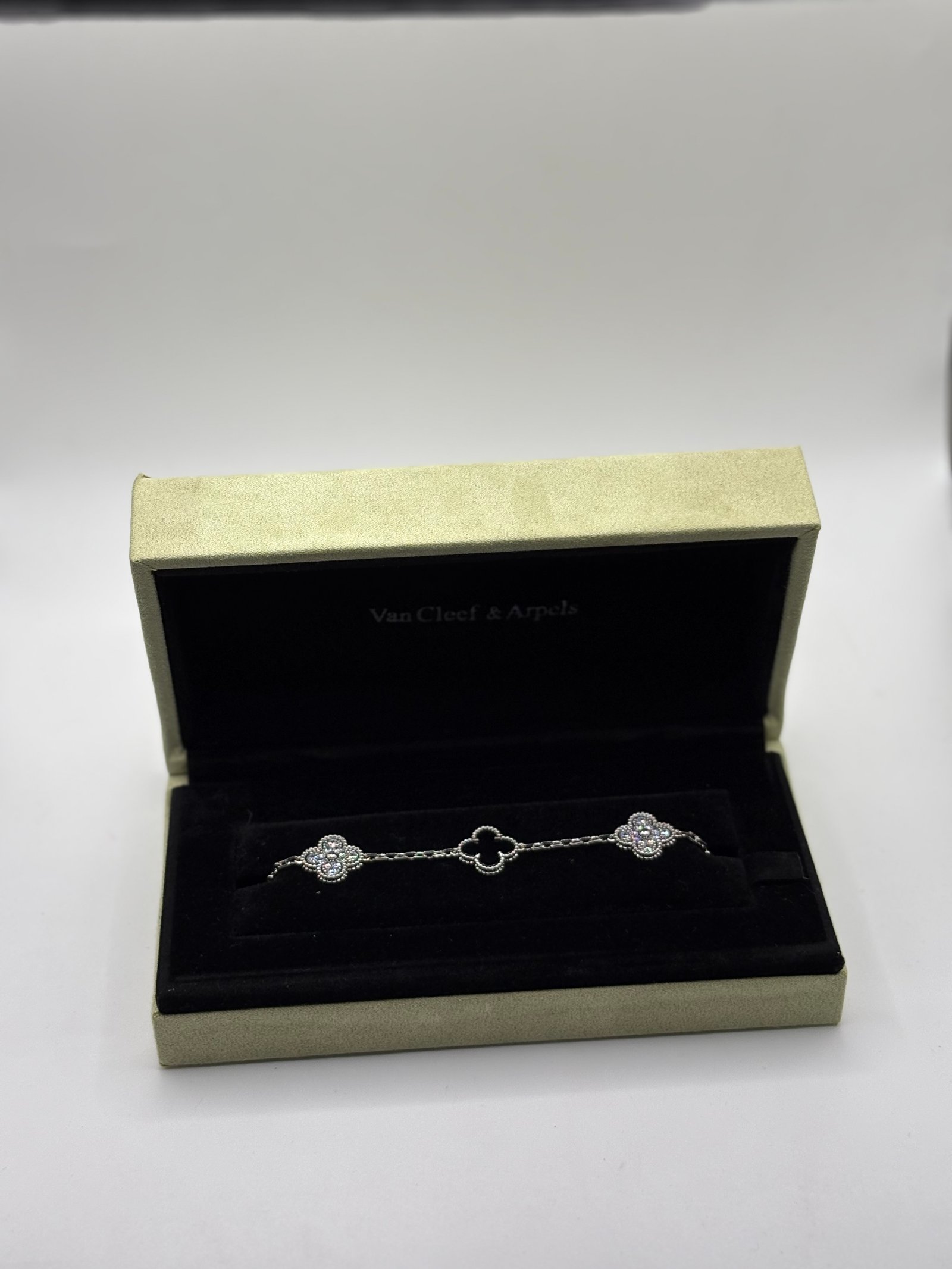 Van cleef Plata Y negro