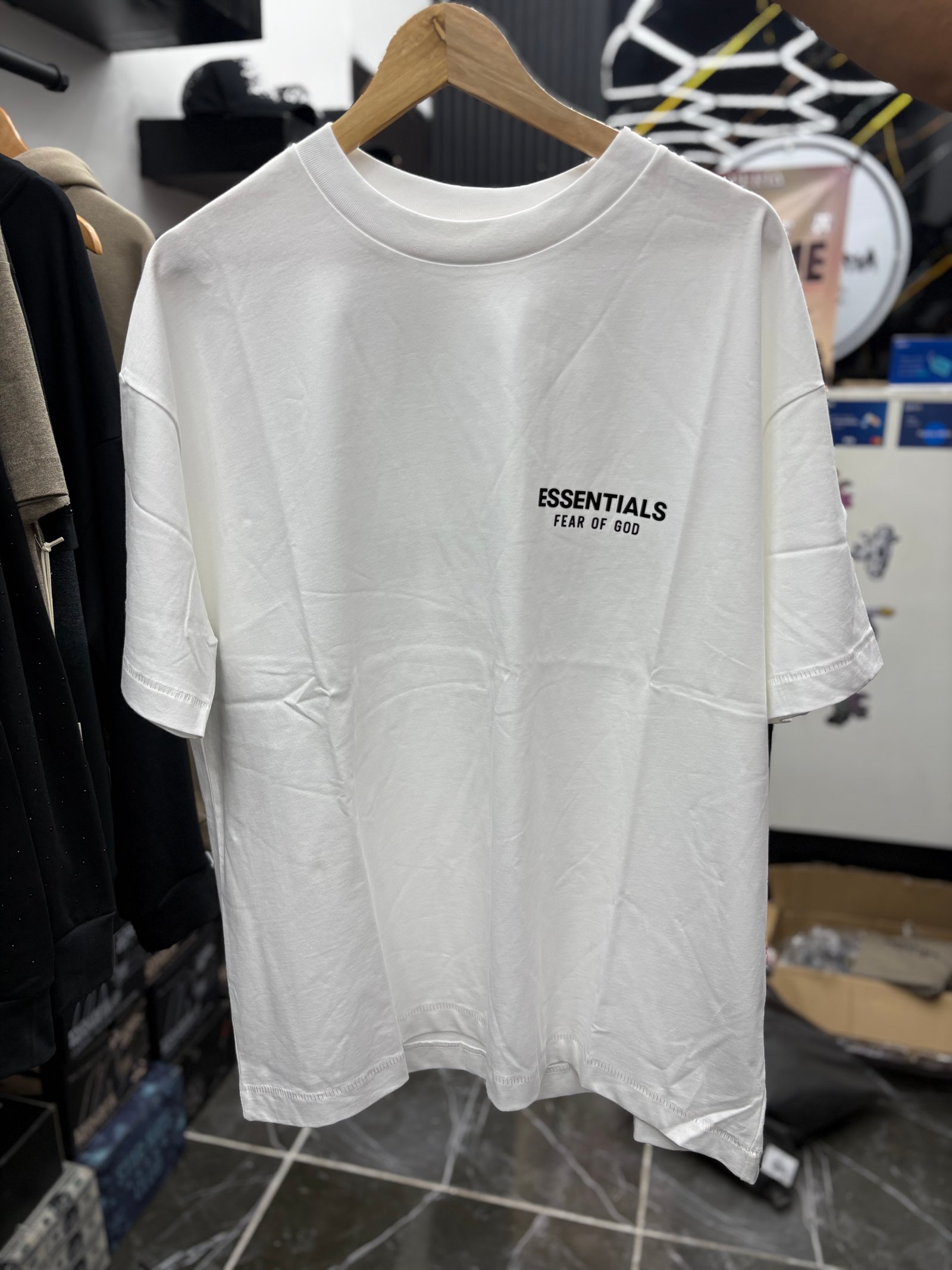 Playera Essentials Blanco