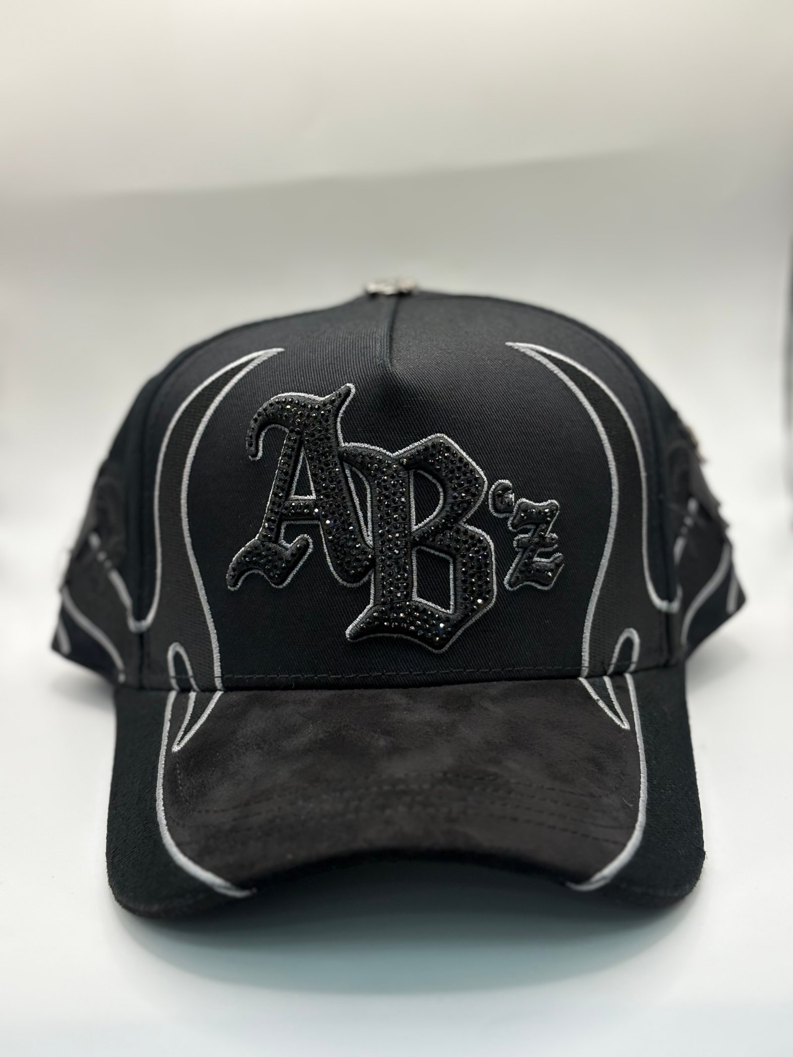 Báez x Shifu ABZ Total Black