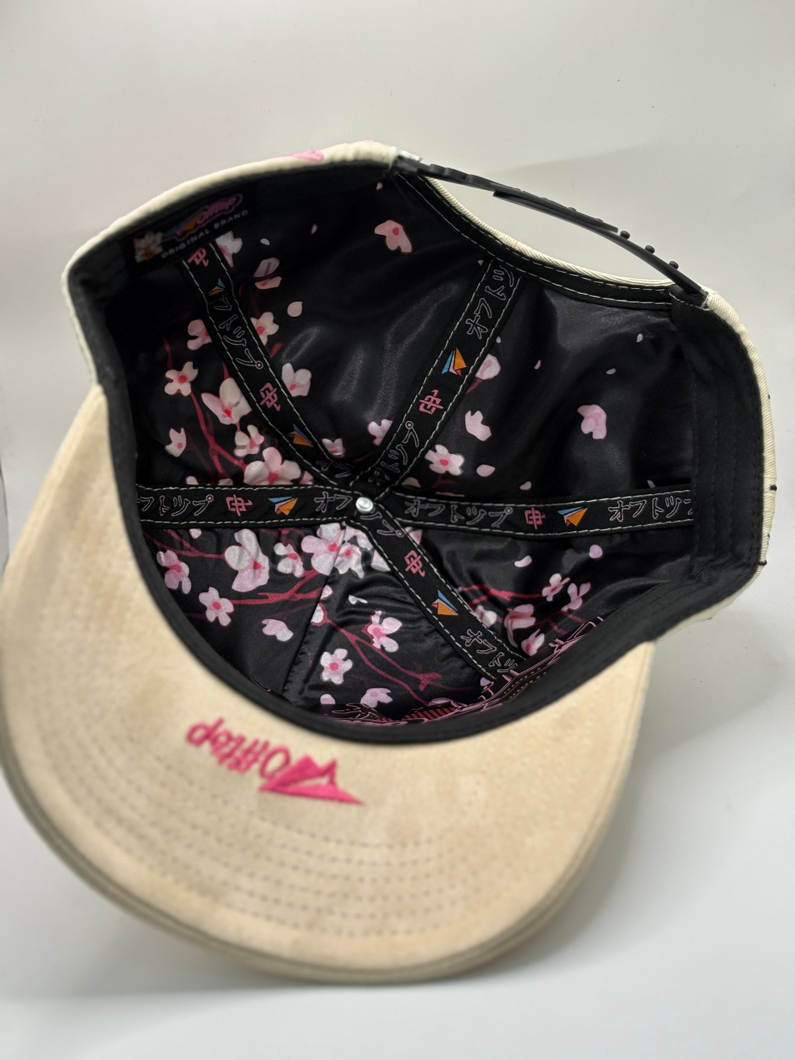 Off Problematic Sakura beige - foto 5